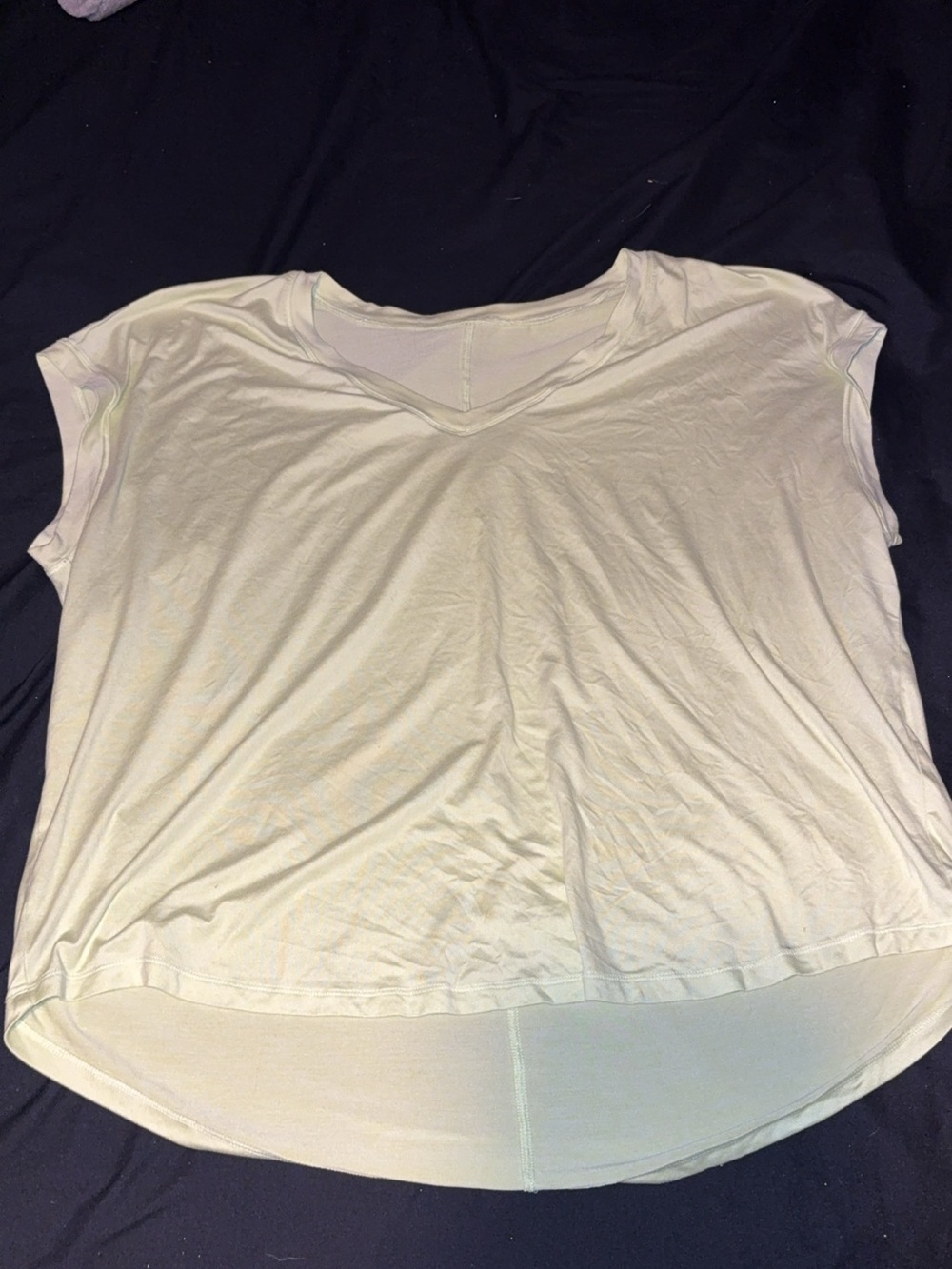 Women's Relaxed V-Neck Short Sleeve Top in Light Cream